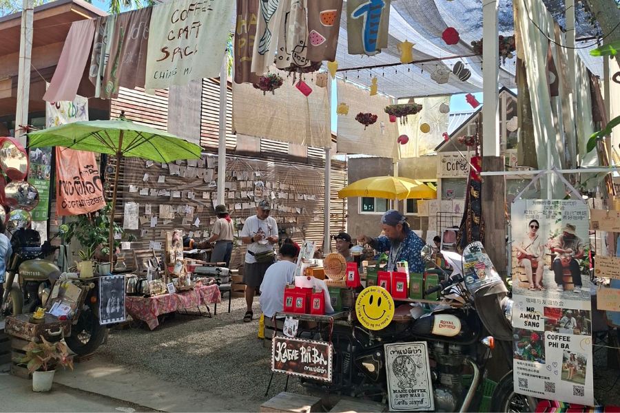 Chamchaa Market Chiang Mai