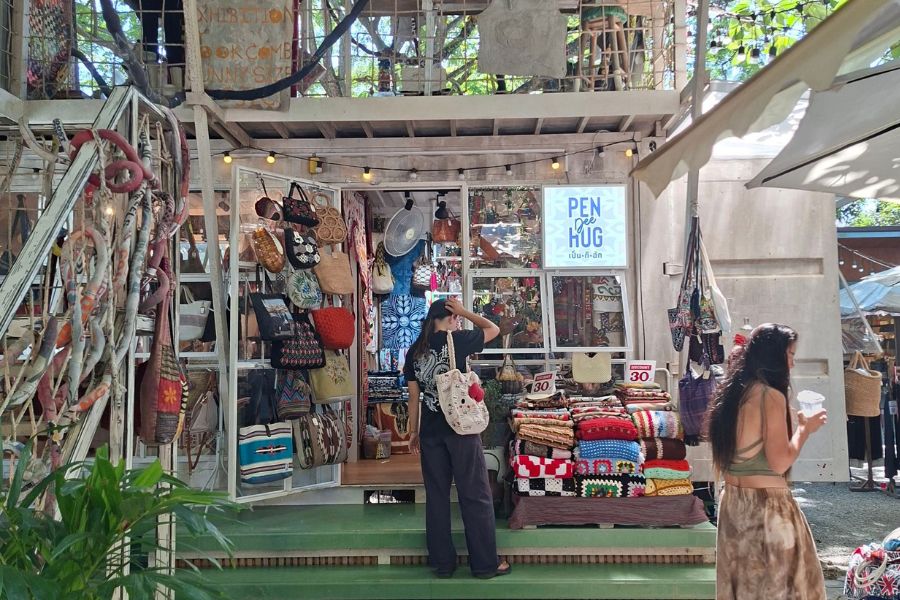 Chamchaa Market Chiang Mai